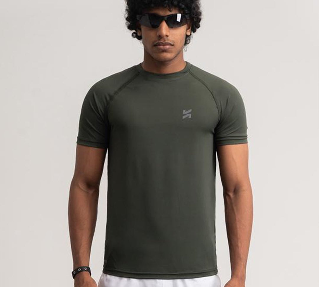 Lightweight raglan T-shirt for men in olive green by KYRIX